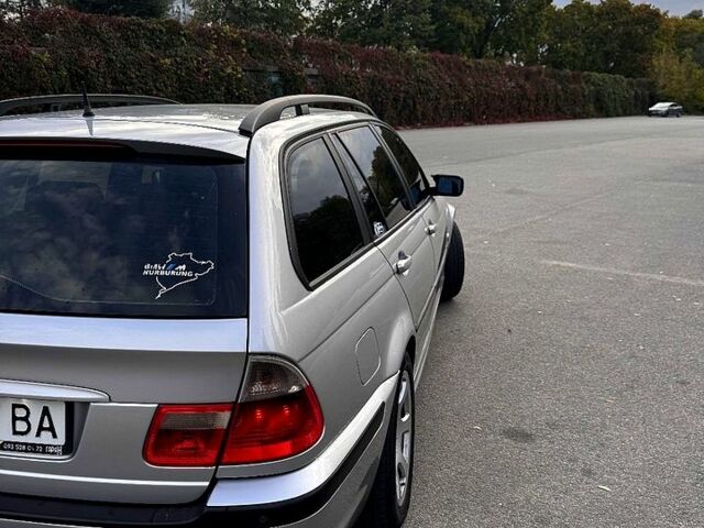 Серый БМВ 3 Серия, объемом двигателя 2 л и пробегом 300 тыс. км за 5010 $, фото 3 на Automoto.ua