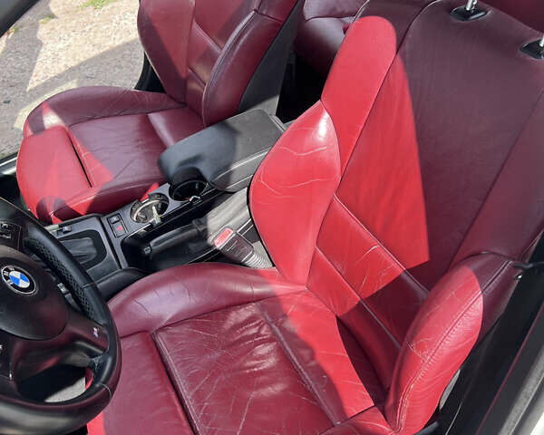 Серый БМВ 3 Серия, объемом двигателя 2.9 л и пробегом 401 тыс. км за 9500 $, фото 25 на Automoto.ua