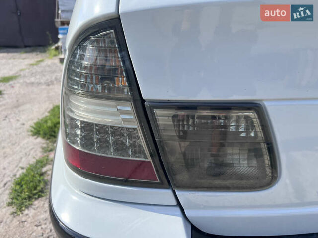 Серый БМВ 3 Серия, объемом двигателя 2.9 л и пробегом 401 тыс. км за 9500 $, фото 17 на Automoto.ua