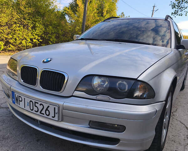 Сірий БМВ 3 Серія, об'ємом двигуна 0 л та пробігом 367 тис. км за 3100 $, фото 2 на Automoto.ua