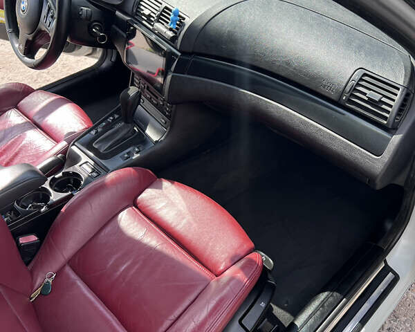 Серый БМВ 3 Серия, объемом двигателя 2.9 л и пробегом 401 тыс. км за 9500 $, фото 38 на Automoto.ua