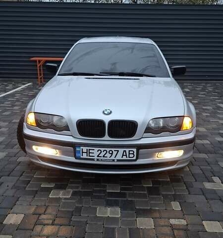 Серый БМВ 3 Серия, объемом двигателя 2.9 л и пробегом 454 тыс. км за 5600 $, фото 3 на Automoto.ua