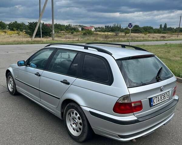 Сірий БМВ 3 Серія, об'ємом двигуна 2 л та пробігом 350 тис. км за 1900 $, фото 5 на Automoto.ua