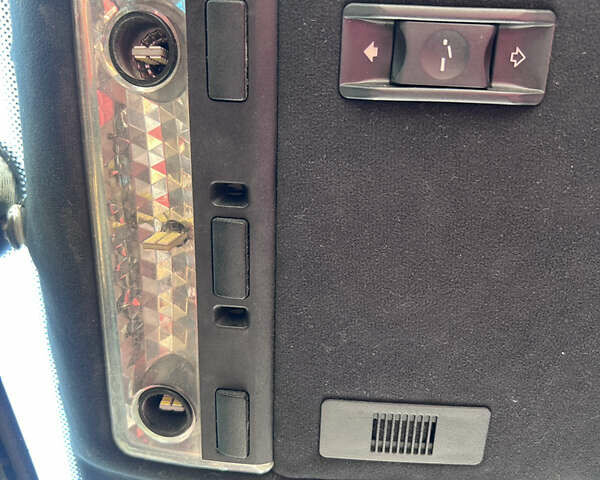 Серый БМВ 3 Серия, объемом двигателя 2.9 л и пробегом 401 тыс. км за 9500 $, фото 43 на Automoto.ua