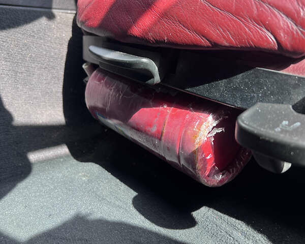 Серый БМВ 3 Серия, объемом двигателя 2.9 л и пробегом 401 тыс. км за 9500 $, фото 32 на Automoto.ua