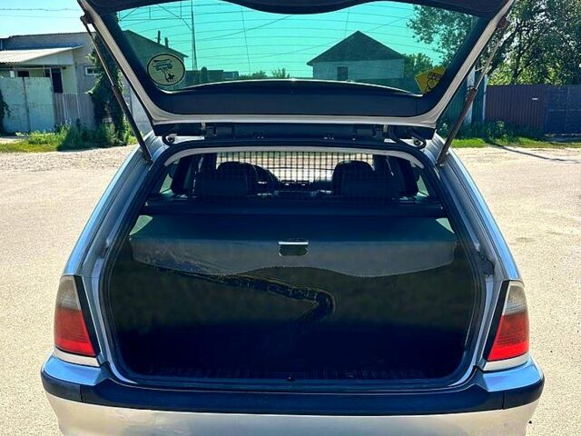 Серый БМВ 3 Серия, объемом двигателя 2 л и пробегом 0 тыс. км за 4500 $, фото 4 на Automoto.ua