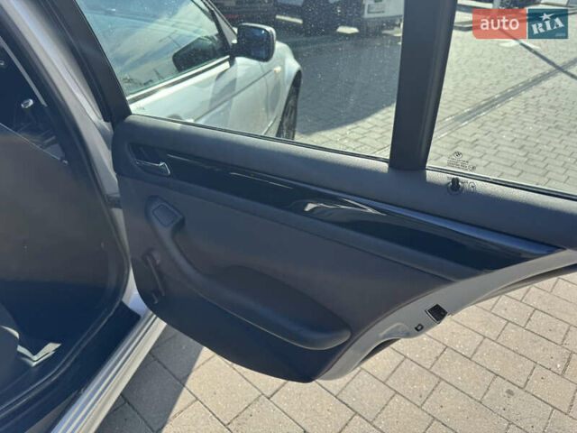 Сірий БМВ 3 Серія, об'ємом двигуна 2 л та пробігом 230 тис. км за 4350 $, фото 31 на Automoto.ua