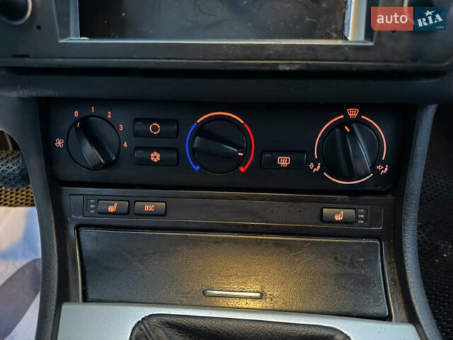 Серый БМВ 3 Серия, объемом двигателя 2 л и пробегом 178 тыс. км за 3999 $, фото 18 на Automoto.ua