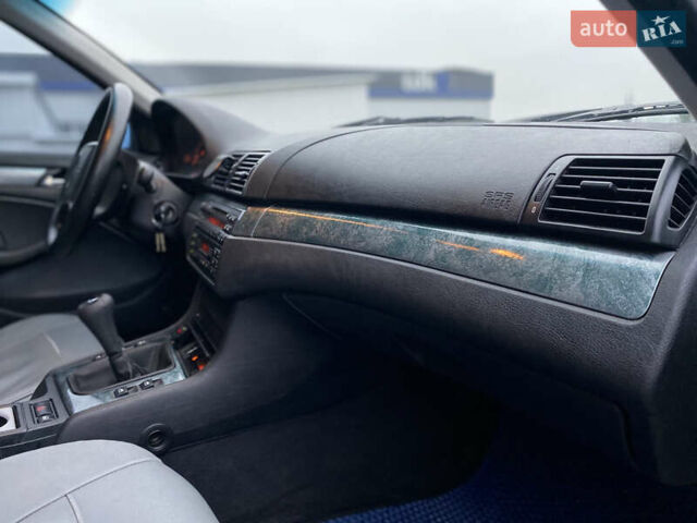 Серый БМВ 3 Серия, объемом двигателя 2 л и пробегом 333 тыс. км за 4199 $, фото 32 на Automoto.ua