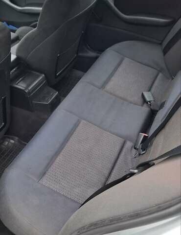 Серый БМВ 3 Серия, объемом двигателя 1.8 л и пробегом 230 тыс. км за 4300 $, фото 23 на Automoto.ua