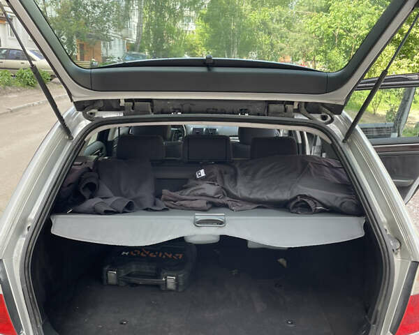 Серый БМВ 3 Серия, объемом двигателя 2 л и пробегом 307 тыс. км за 3900 $, фото 10 на Automoto.ua