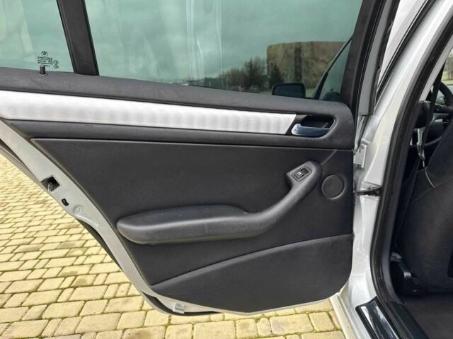 Серый БМВ 3 Серия, объемом двигателя 2.9 л и пробегом 278 тыс. км за 5950 $, фото 12 на Automoto.ua