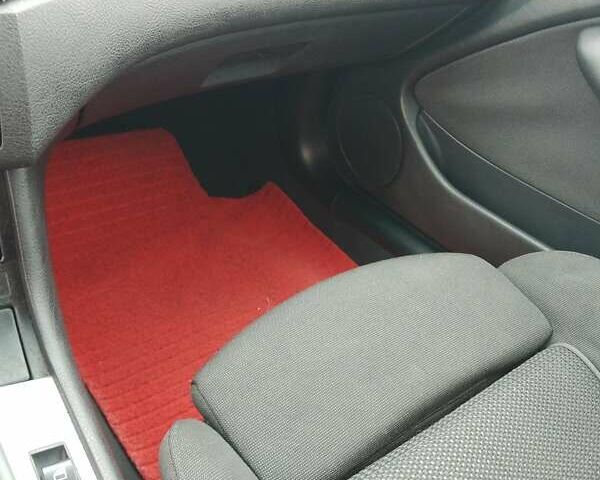 Серый БМВ 3 Серия, объемом двигателя 1.9 л и пробегом 260 тыс. км за 5000 $, фото 12 на Automoto.ua