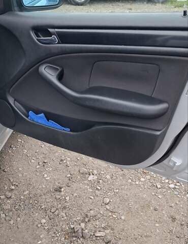 Серый БМВ 3 Серия, объемом двигателя 1.8 л и пробегом 230 тыс. км за 4300 $, фото 19 на Automoto.ua