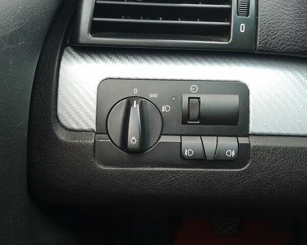 Серый БМВ 3 Серия, объемом двигателя 1.9 л и пробегом 260 тыс. км за 5000 $, фото 7 на Automoto.ua