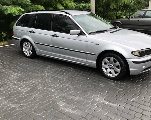 Серый БМВ 3 Серия, объемом двигателя 2 л и пробегом 258 тыс. км за 5450 $, фото 3 на Automoto.ua