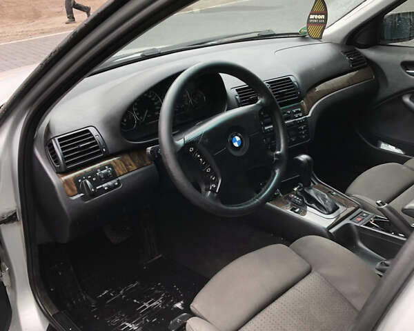 Серый БМВ 3 Серия, объемом двигателя 2 л и пробегом 258 тыс. км за 5450 $, фото 6 на Automoto.ua
