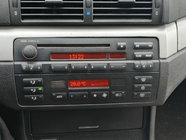 Серый БМВ 3 Серия, объемом двигателя 2 л и пробегом 274 тыс. км за 5000 $, фото 7 на Automoto.ua