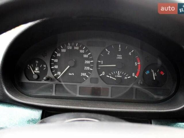 Серый БМВ 3 Серия, объемом двигателя 2 л и пробегом 330 тыс. км за 4200 $, фото 13 на Automoto.ua