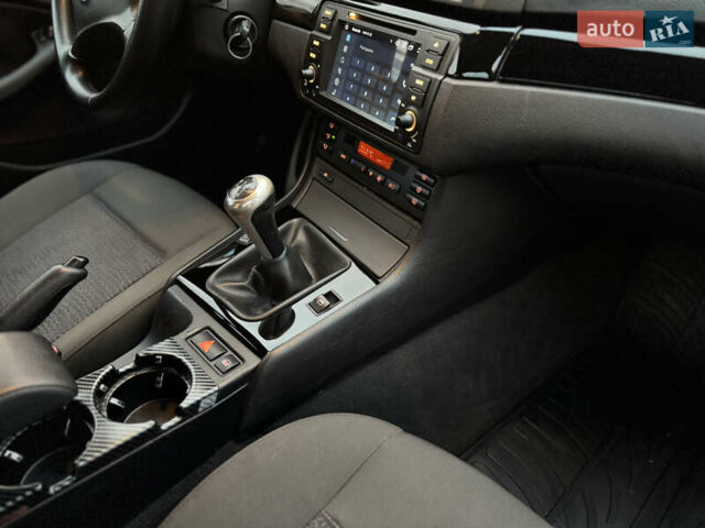 Сірий БМВ 3 Серія, об'ємом двигуна 2 л та пробігом 252 тис. км за 4550 $, фото 30 на Automoto.ua