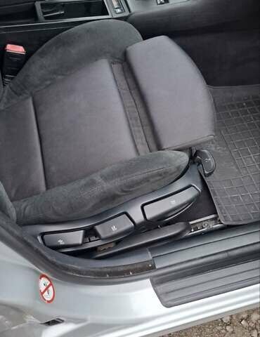 Серый БМВ 3 Серия, объемом двигателя 1.8 л и пробегом 230 тыс. км за 4300 $, фото 17 на Automoto.ua