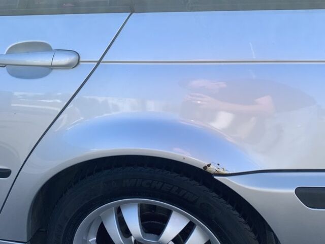 Серый БМВ 3 Серия, объемом двигателя 2 л и пробегом 400 тыс. км за 3000 $, фото 5 на Automoto.ua