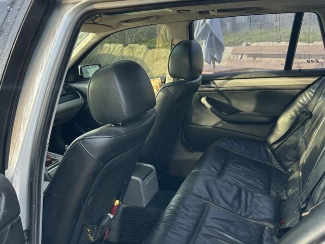 Серый БМВ 3 Серия, объемом двигателя 0 л и пробегом 430 тыс. км за 2600 $, фото 12 на Automoto.ua