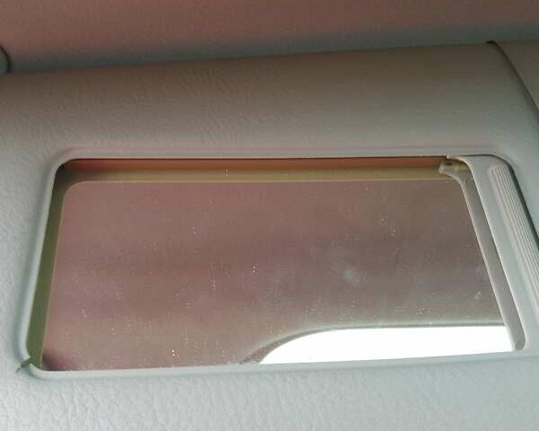 Серый БМВ 3 Серия, объемом двигателя 1.9 л и пробегом 260 тыс. км за 5000 $, фото 22 на Automoto.ua