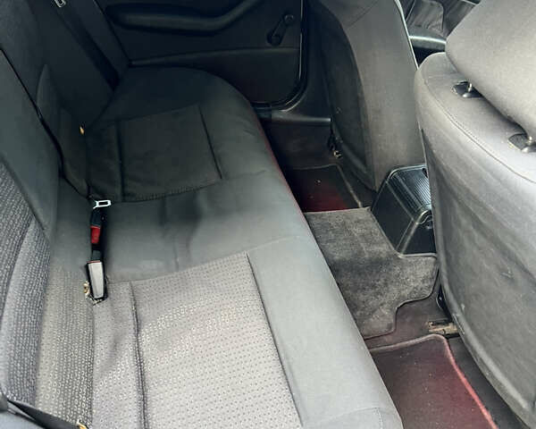 Серый БМВ 3 Серия, объемом двигателя 1.95 л и пробегом 460 тыс. км за 4500 $, фото 9 на Automoto.ua