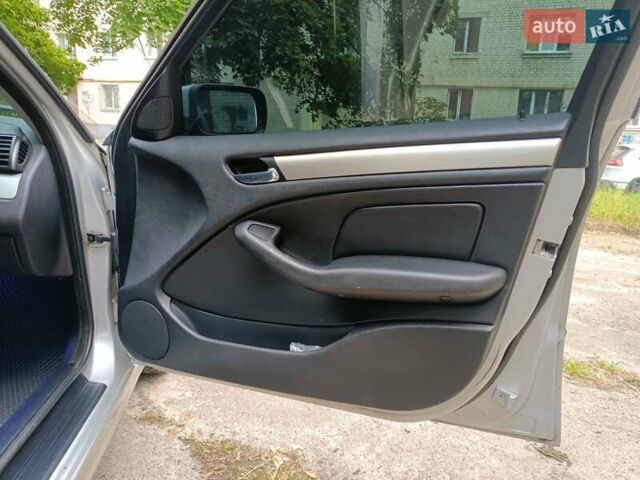 Сірий БМВ 3 Серія, об'ємом двигуна 2 л та пробігом 325 тис. км за 4450 $, фото 13 на Automoto.ua