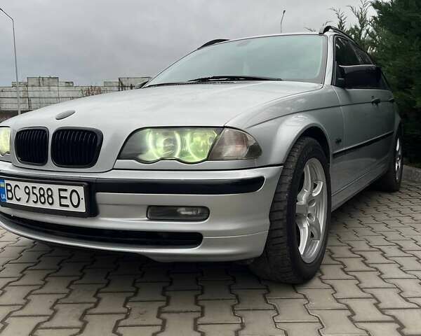 Серый БМВ 3 Серия, объемом двигателя 2 л и пробегом 445 тыс. км за 4999 $, фото 2 на Automoto.ua