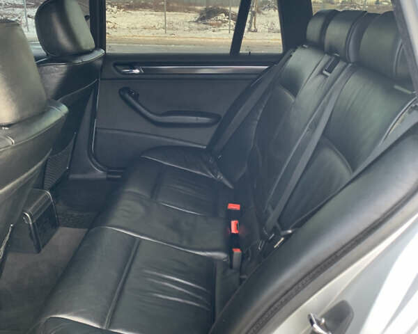 Сірий БМВ 3 Серія, об'ємом двигуна 2.9 л та пробігом 235 тис. км за 7000 $, фото 17 на Automoto.ua