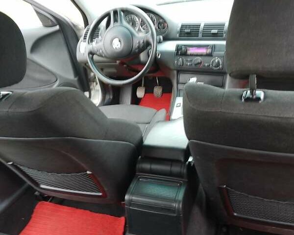 Серый БМВ 3 Серия, объемом двигателя 1.9 л и пробегом 260 тыс. км за 5000 $, фото 35 на Automoto.ua