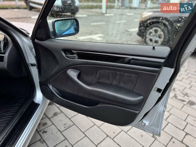 Сірий БМВ 3 Серія, об'ємом двигуна 2 л та пробігом 252 тис. км за 4550 $, фото 26 на Automoto.ua