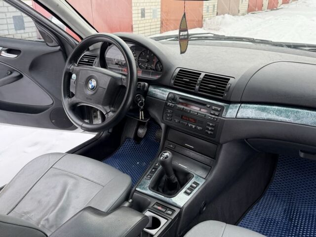 Серый БМВ 3 Серия, объемом двигателя 2 л и пробегом 334 тыс. км за 4250 $, фото 1 на Automoto.ua