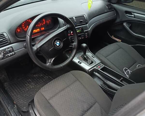 Серый БМВ 3 Серия, объемом двигателя 2 л и пробегом 445 тыс. км за 4999 $, фото 7 на Automoto.ua