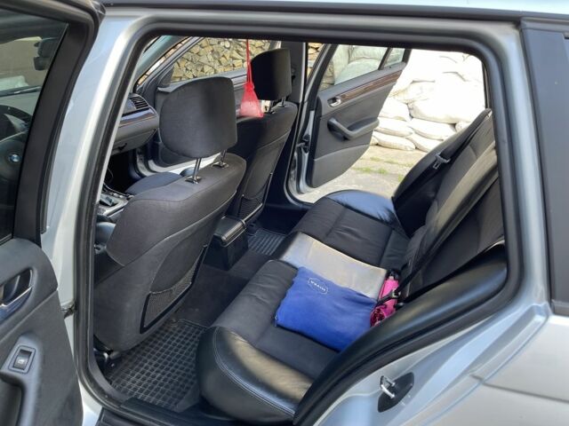 Сірий БМВ 3 Серія, об'ємом двигуна 2 л та пробігом 333 тис. км за 4000 $, фото 7 на Automoto.ua