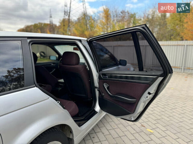 Сірий БМВ 3 Серія, об'ємом двигуна 2 л та пробігом 283 тис. км за 3690 $, фото 14 на Automoto.ua