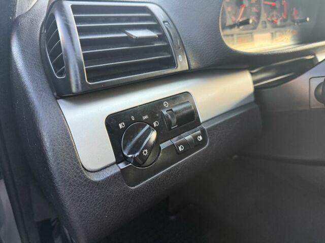 Сірий БМВ 3 Серія, об'ємом двигуна 2 л та пробігом 350 тис. км за 5400 $, фото 17 на Automoto.ua