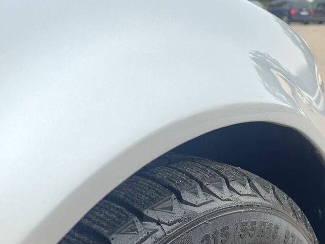 Серый БМВ 3 Серия, объемом двигателя 1.8 л и пробегом 269 тыс. км за 5000 $, фото 13 на Automoto.ua