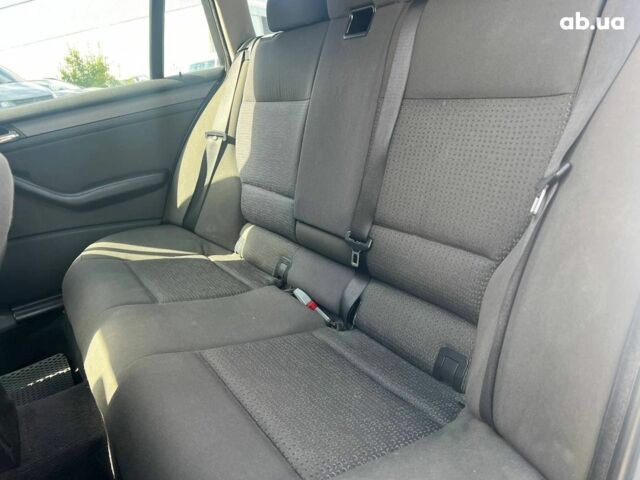 Серый БМВ 3 Серия, объемом двигателя 2 л и пробегом 344 тыс. км за 4490 $, фото 26 на Automoto.ua