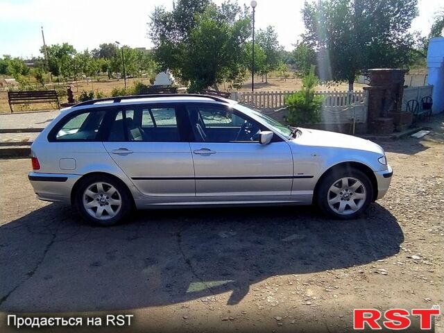 Серый БМВ 3 Серия, объемом двигателя 2 л и пробегом 217 тыс. км за 4500 $, фото 5 на Automoto.ua