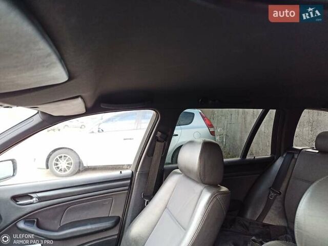 Серый БМВ 3 Серия, объемом двигателя 2 л и пробегом 316 тыс. км за 6000 $, фото 1 на Automoto.ua