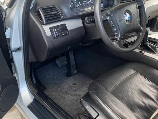 Сірий БМВ 3 Серія, об'ємом двигуна 2 л та пробігом 340 тис. км за 4300 $, фото 5 на Automoto.ua