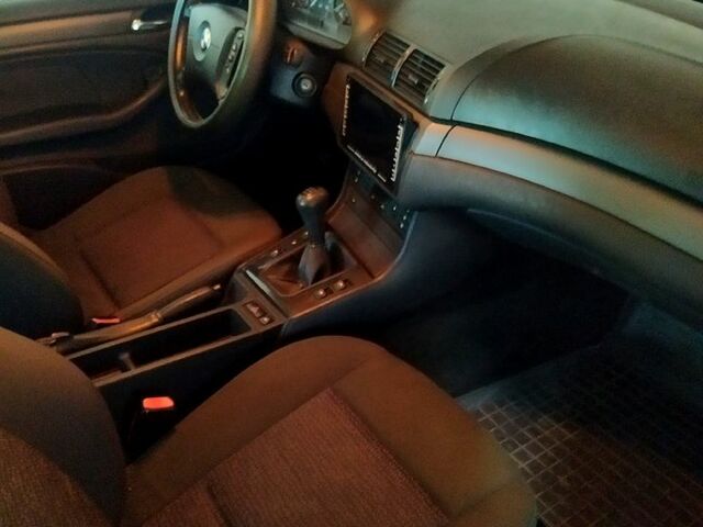 Серый БМВ 3 Серия, объемом двигателя 2 л и пробегом 217 тыс. км за 4500 $, фото 10 на Automoto.ua