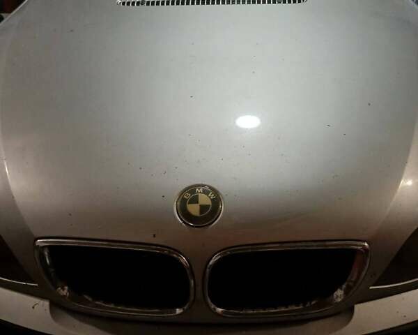 Сірий БМВ 3 Серія, об'ємом двигуна 2 л та пробігом 393 тис. км за 2800 $, фото 7 на Automoto.ua