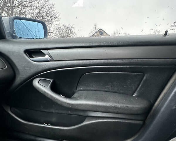 Серый БМВ 3 Серия, объемом двигателя 2 л и пробегом 351 тыс. км за 4850 $, фото 21 на Automoto.ua