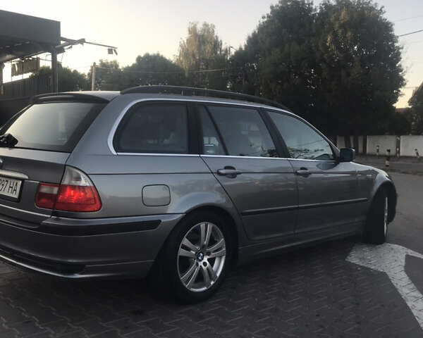 Серый БМВ 3 Серия, объемом двигателя 1.8 л и пробегом 222 тыс. км за 5555 $, фото 1 на Automoto.ua