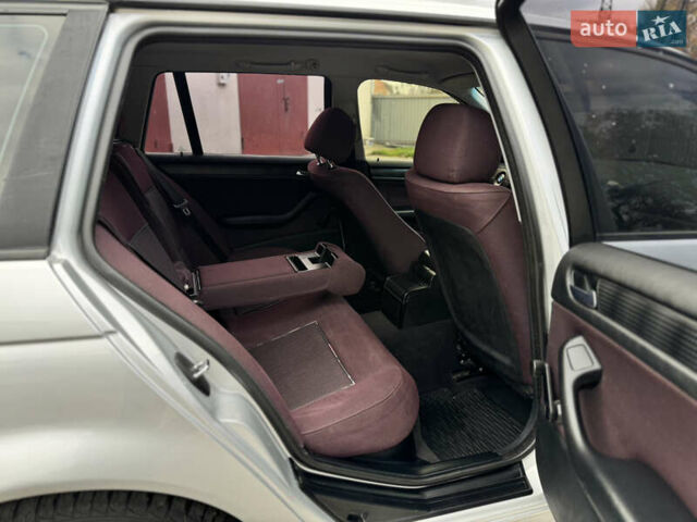 Сірий БМВ 3 Серія, об'ємом двигуна 2 л та пробігом 283 тис. км за 3690 $, фото 15 на Automoto.ua