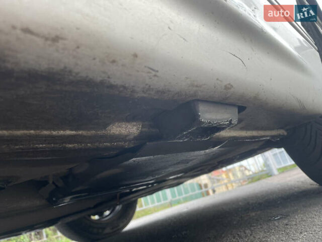 Серый БМВ 3 Серия, объемом двигателя 2 л и пробегом 398 тыс. км за 5700 $, фото 23 на Automoto.ua